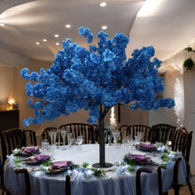 Charger l'image dans la galerie, 4ft Centerpiece Trees rental  (Multiple Colors Available)