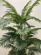 Charger l'image dans la galerie, Close-up of artificial palm fronds, showcasing vibrant green leaves and realistic detailing, ideal for indoor decoration.