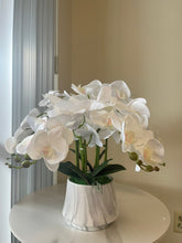 Load image into Gallery viewer, Real touch artificial White orchid Arrangement (6 Stems)