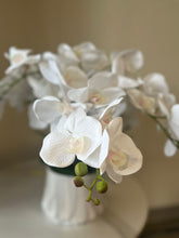 Load image into Gallery viewer, Real touch artificial White orchid Arrangement (6 Stems)