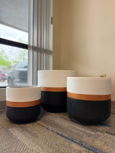 Charger l'image dans la galerie, Elegant Tricolor Plant Pots
