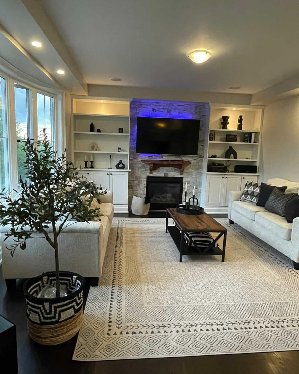 Creative Ways to Decorate Your Home with Faux Plants