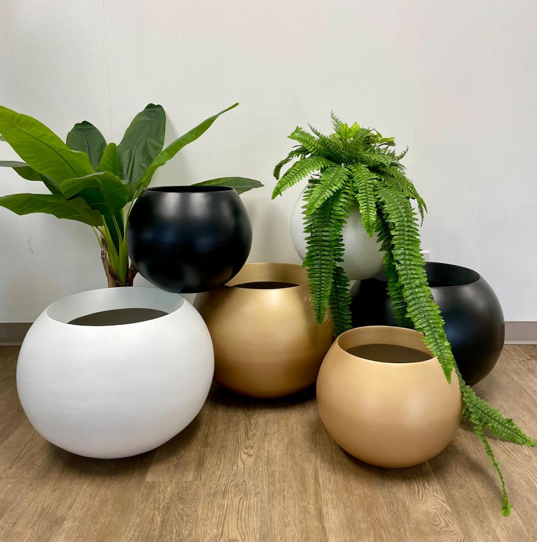 Top Benefits of Using Decorative Pots for Your Home & Office
