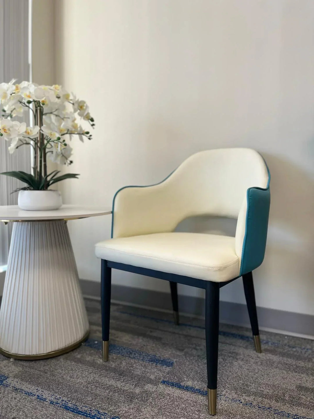 The Perfect Blend of Comfort and Style: PU Leather Dining Chair