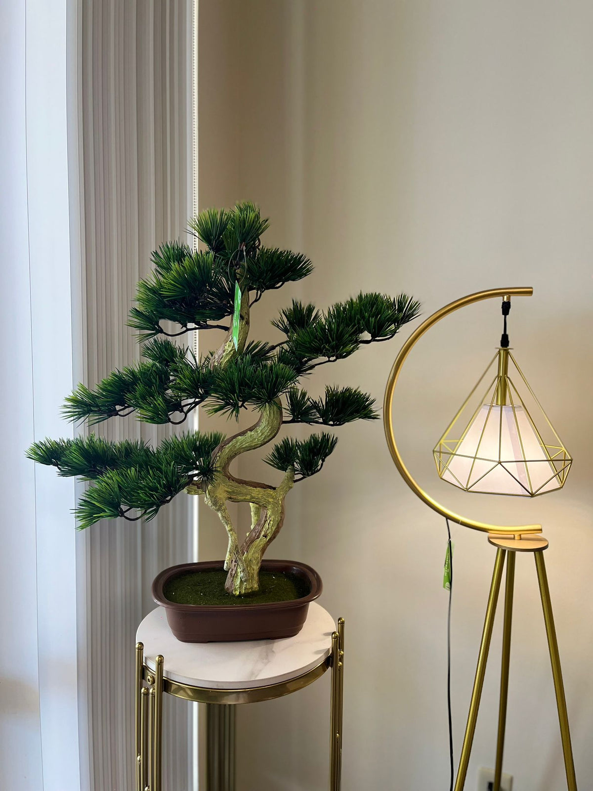 The Growing Popularity of Artificial Plants in Interior Design