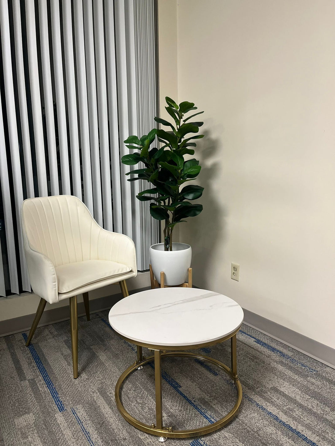 5 Reasons to Add Artificial Fiddle Fig Trees to Your Interior Design