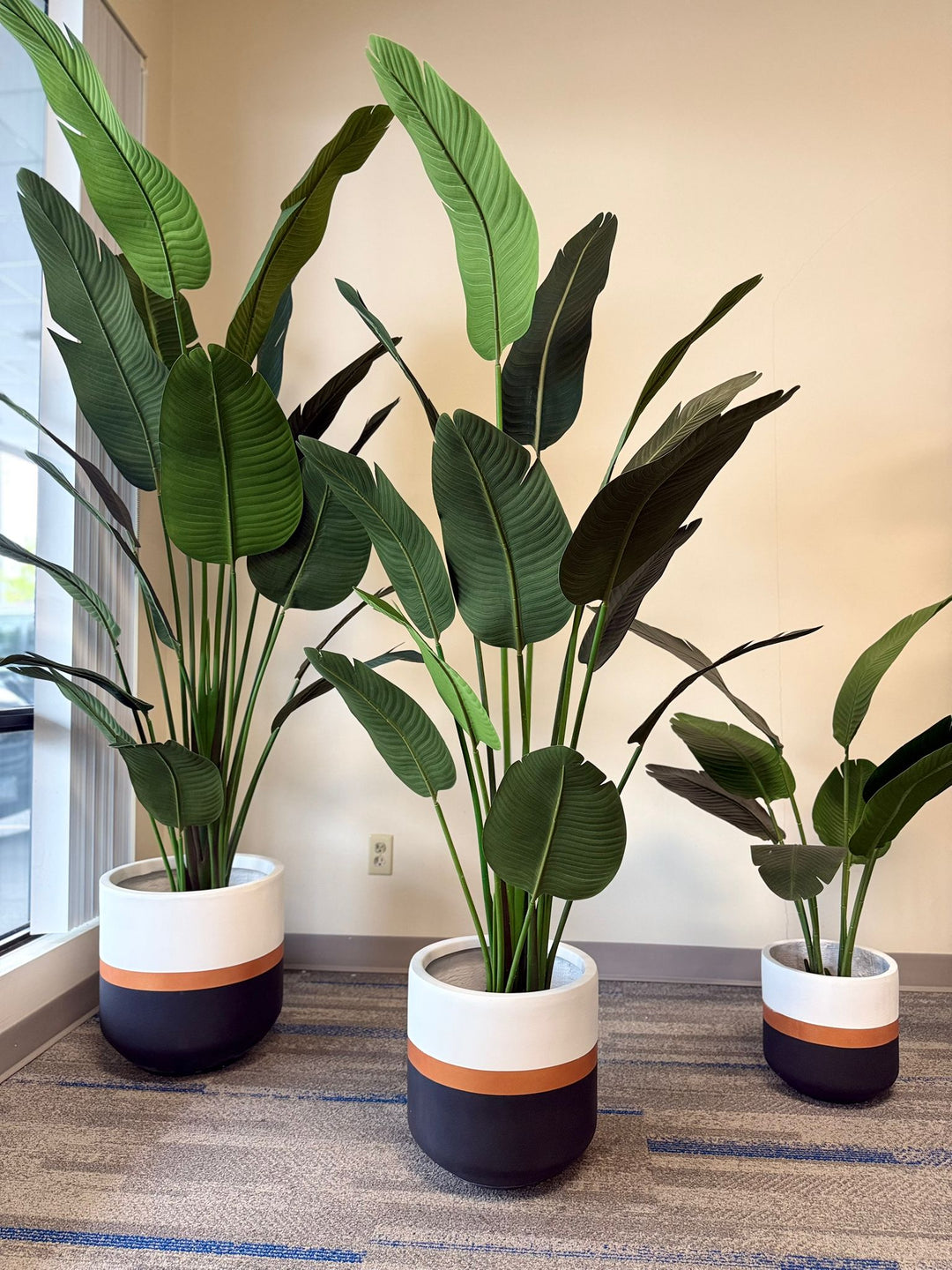 How to Select the Best Planter Size for Your Artificial Greenery