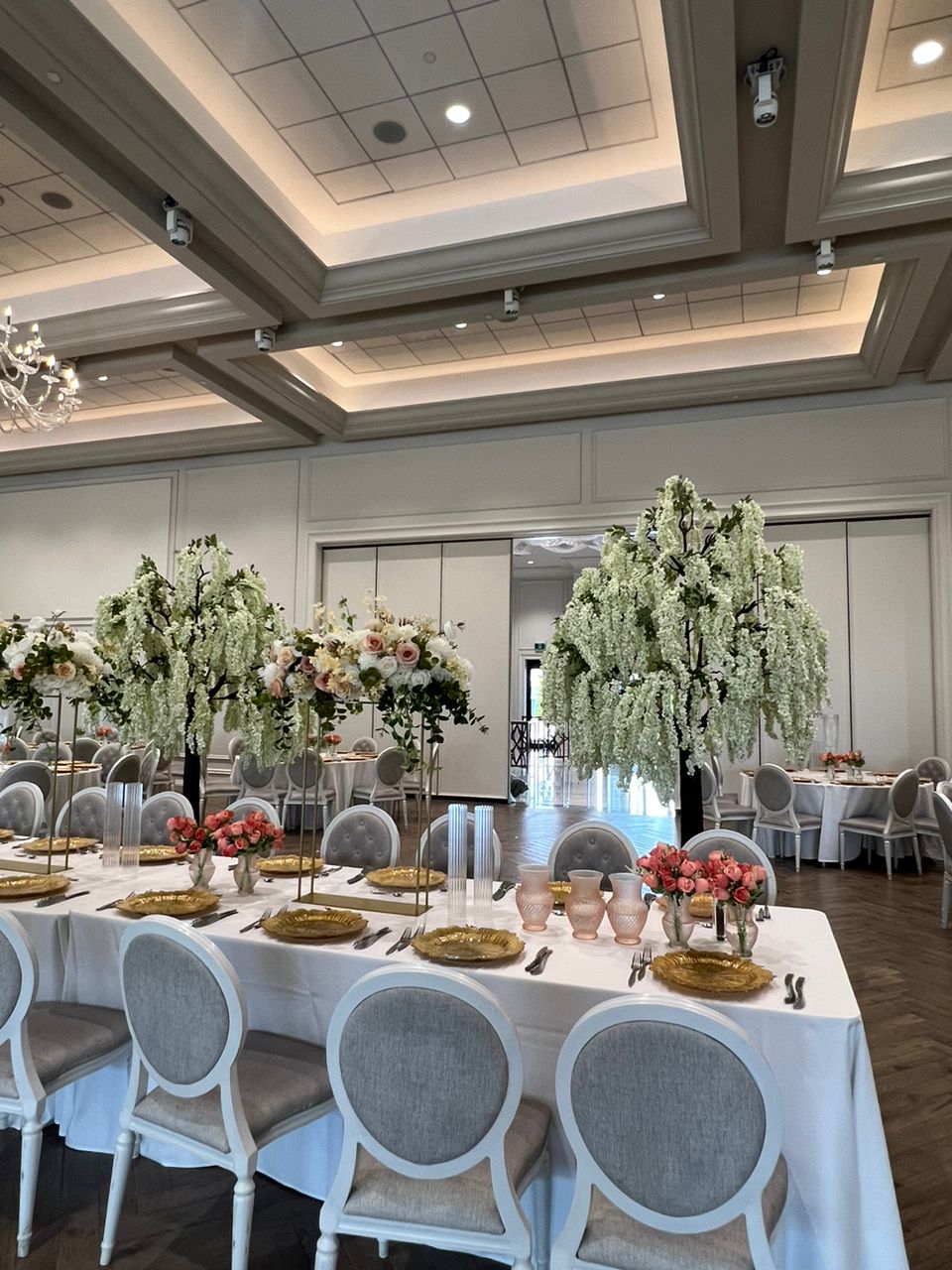 Say “I Do” to Artificial Plants for Weddings and Parties