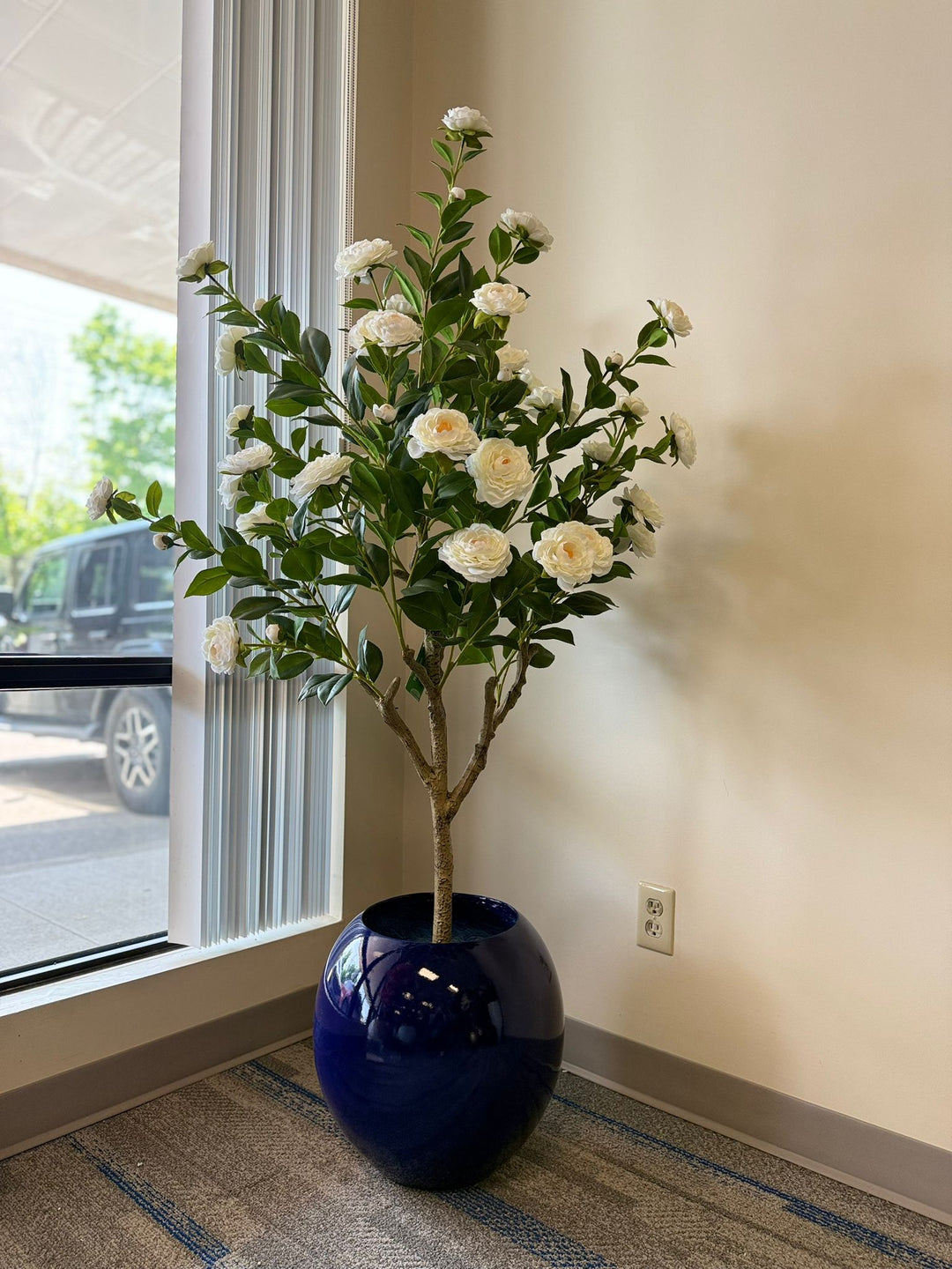 Always in Bloom: Why Artificial Flower Trees Are the Ultimate Statement Decor