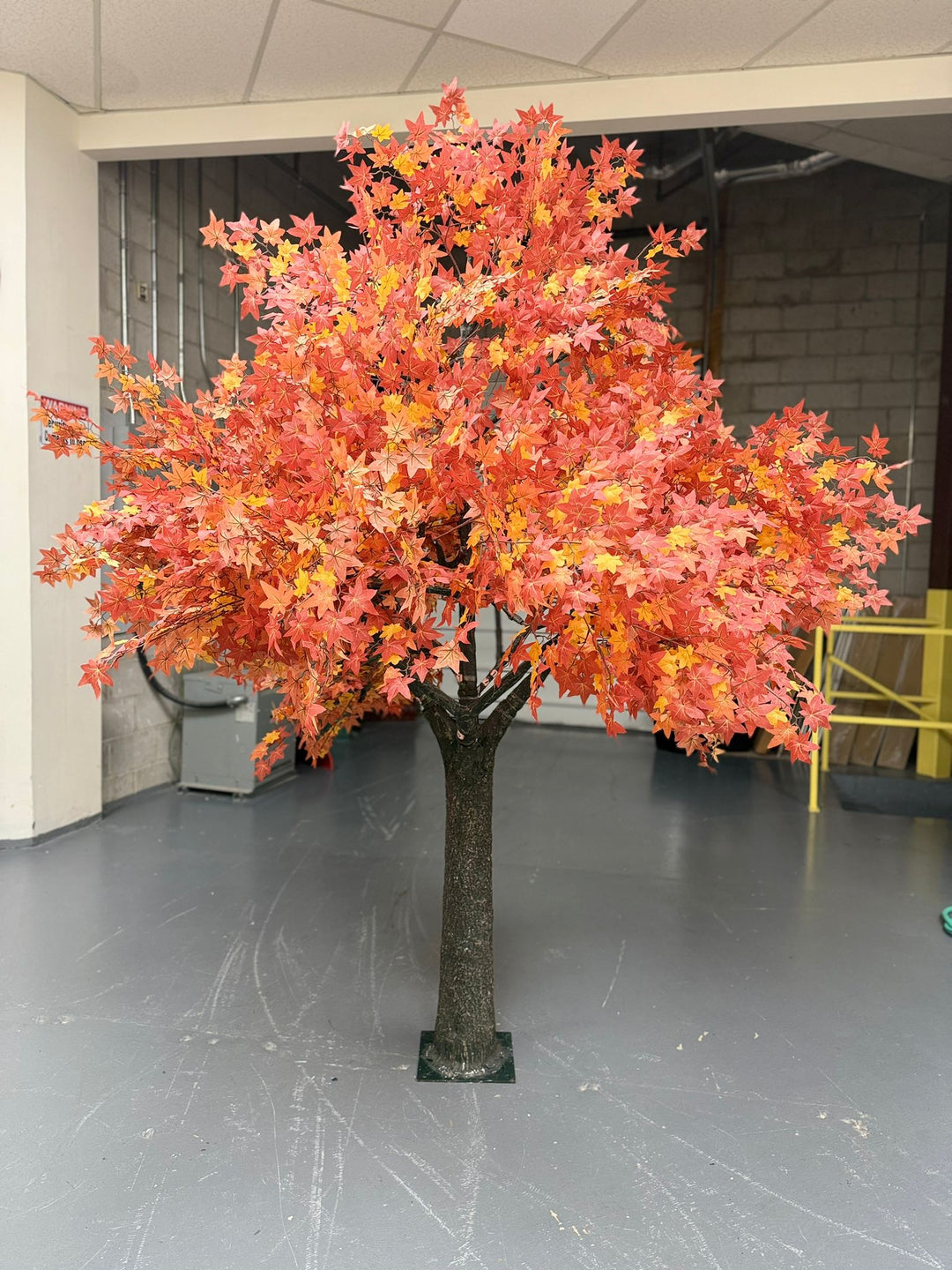 How Artificial Maple Trees Bring Warm Autumn Style to Any Space