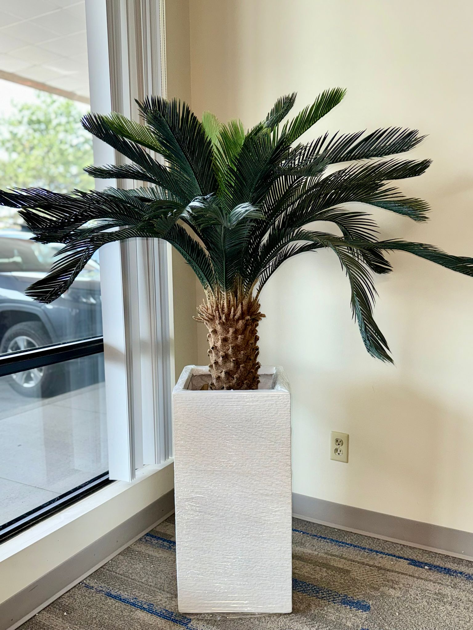 Bring Island Luxury Home: Artificial Sago Palm Tree