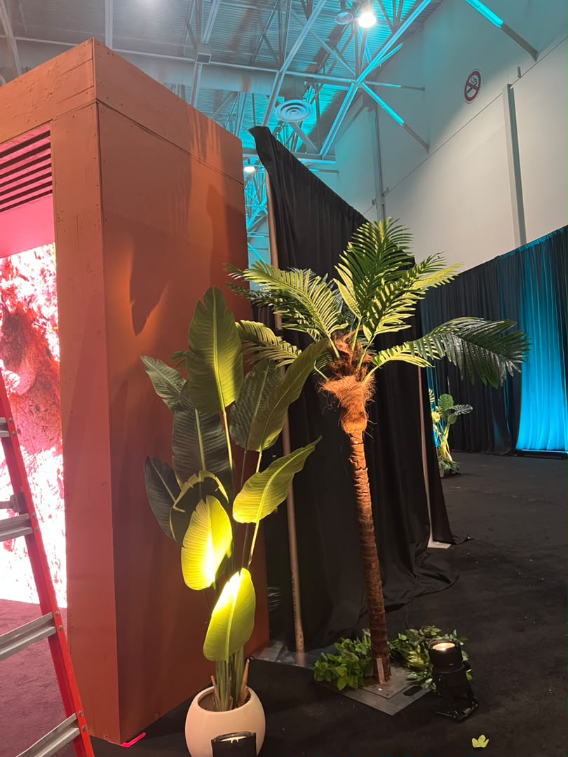 Artificial Palm Trees: Bring Tropical Elegance to Your Interior