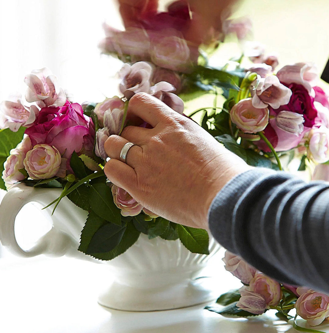Simple Steps to Maintain the Beauty of Your Silk Flowers