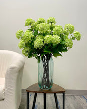 Load image into Gallery viewer, Real touch Artificial Flower stem - Green Lisianthus
