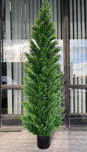 Load image into Gallery viewer, Artificial cedar tree with UV resistance -7’
