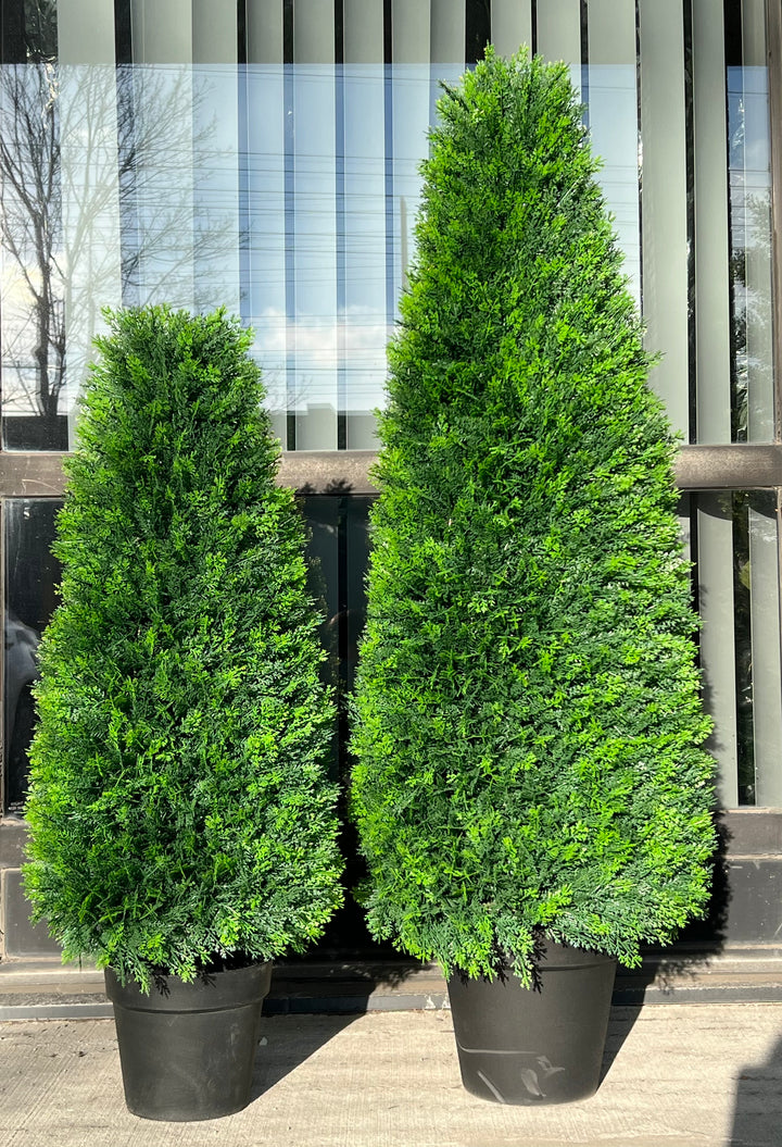 Artificial cedar tree with UV resistance -4’