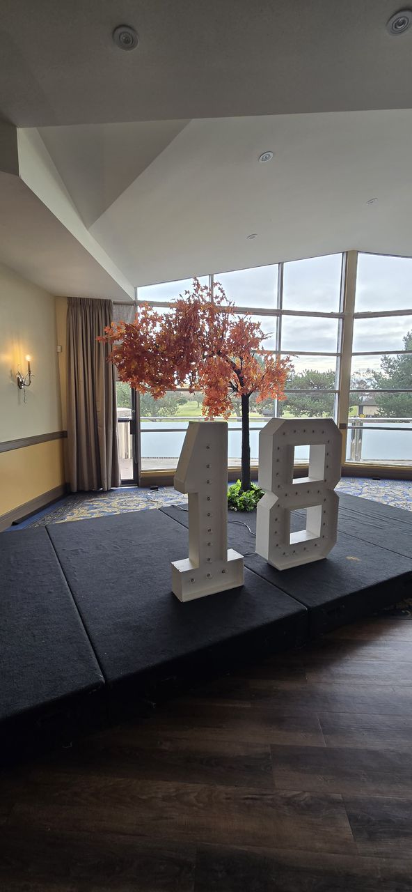 arch maple tree rental used at the Lionhead Golf and Conference Centre to add the feel of fall to an event.
