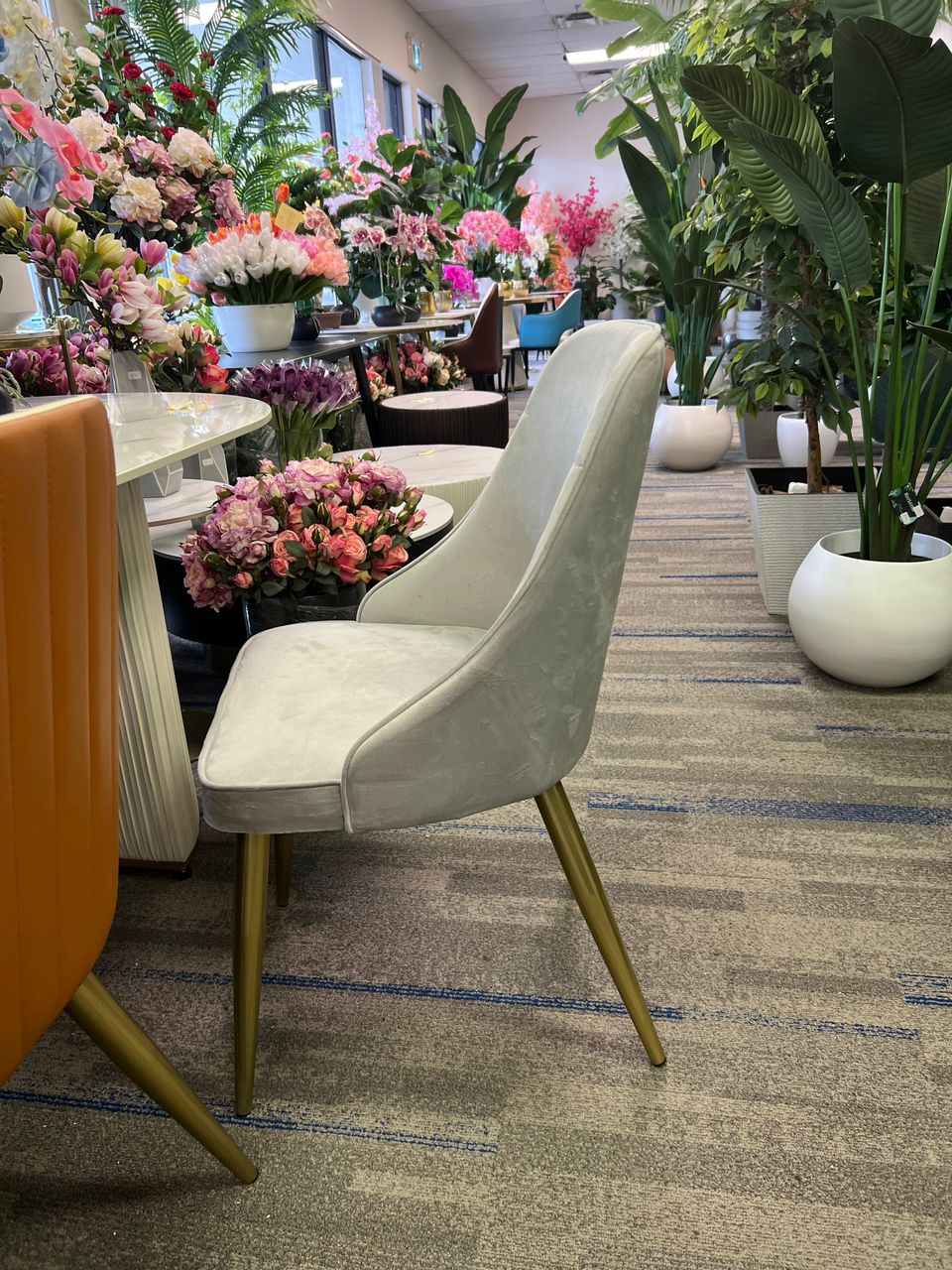 Modern Light Grey Velvet dinning chair