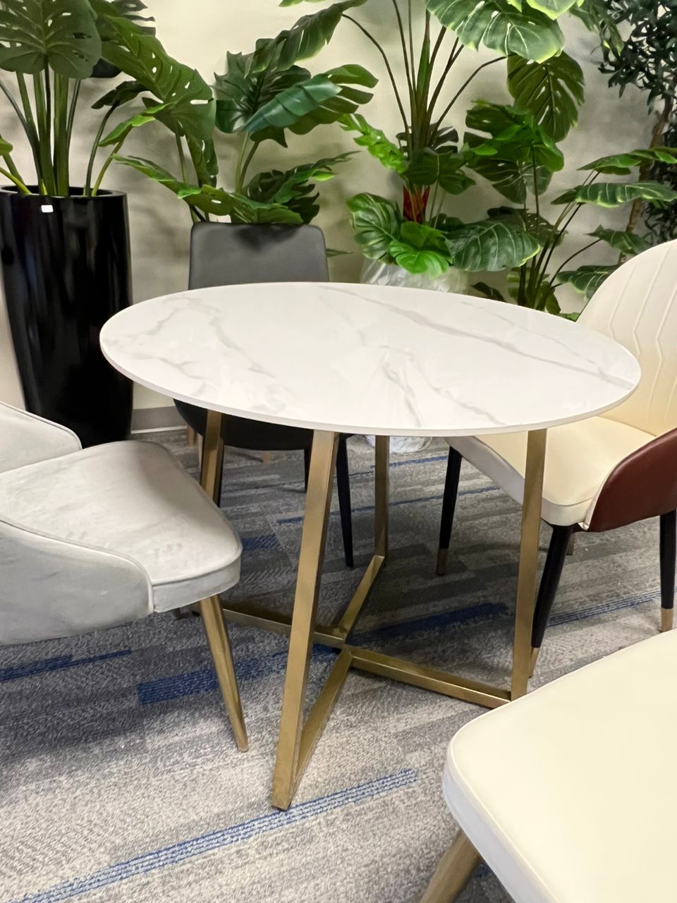 35.5"Modern Glossy Sintered Stone Top Round Dining Table