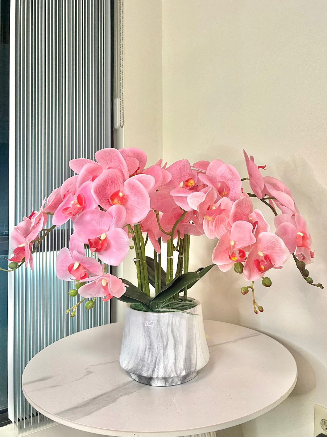 Real touch Artificial Orchid Arrangement (6 Stems)