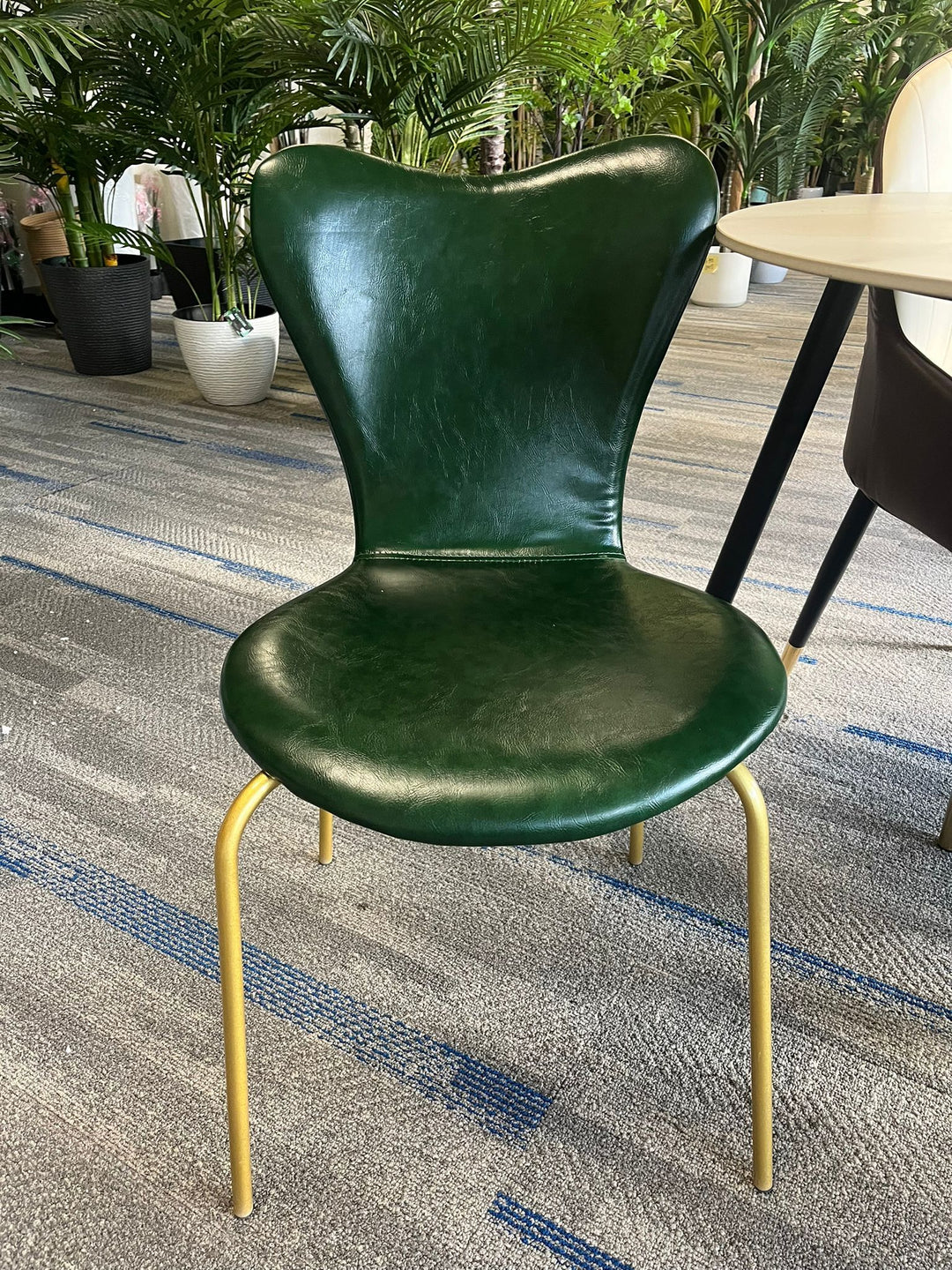 Modern PU dinning chair