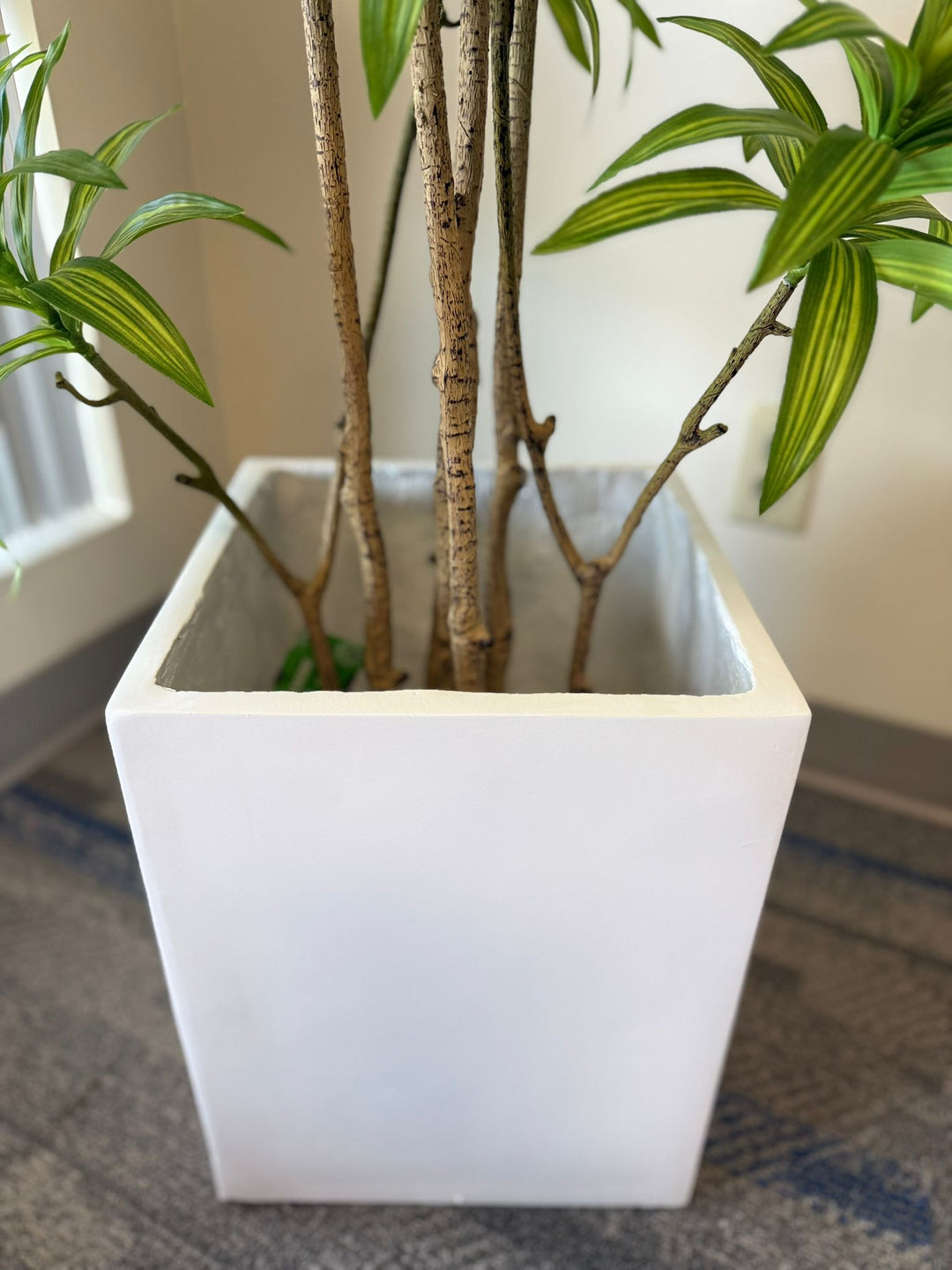 Square Fiberglass Pot- White