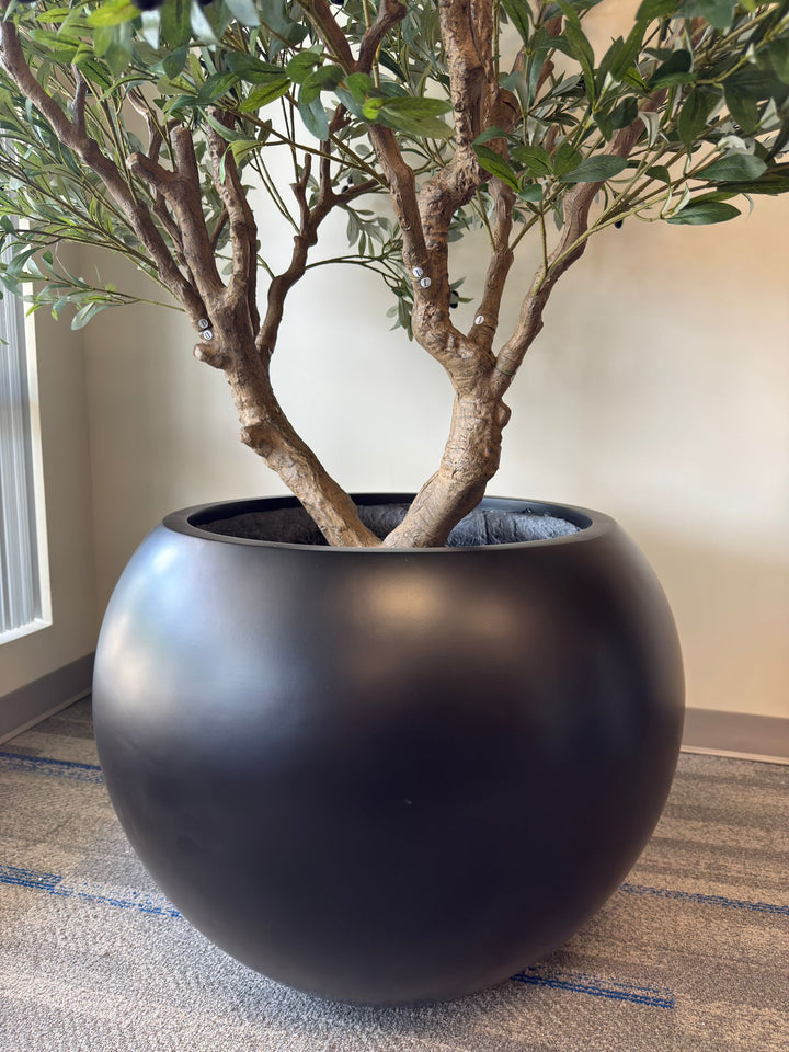 Big Round Black Fiberglass Planter (23"H x 33"W)