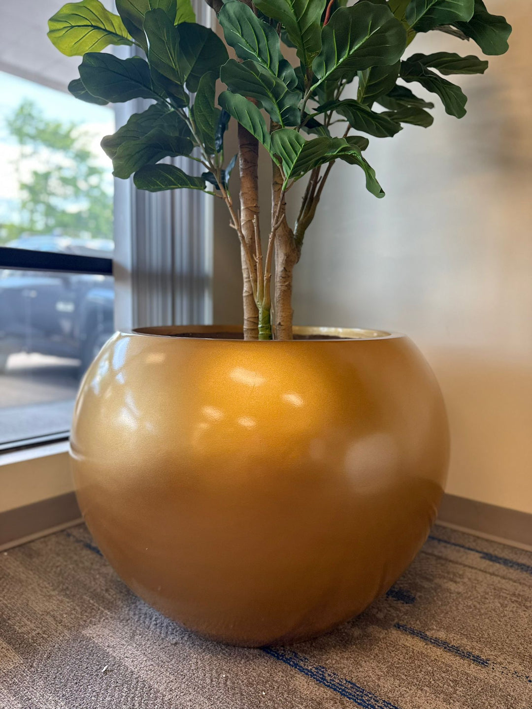 Big Round Black Fiberglass Planter (23"H x 33"W)