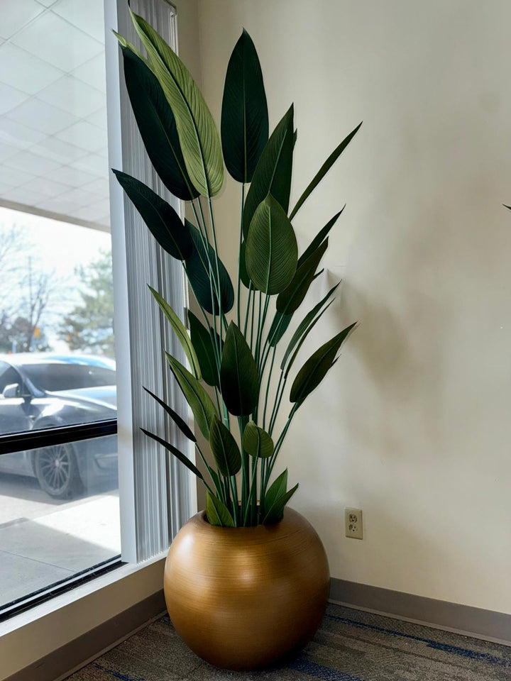 Chic Round Fiberglass Planters