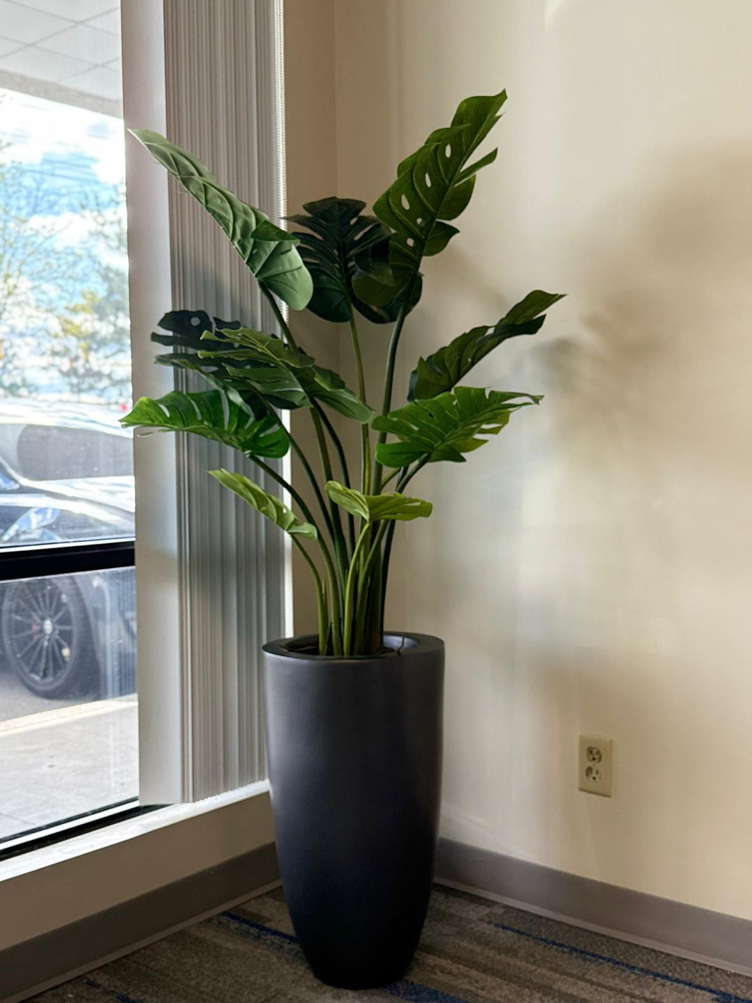 Modern Glossy Cylindrical Planters