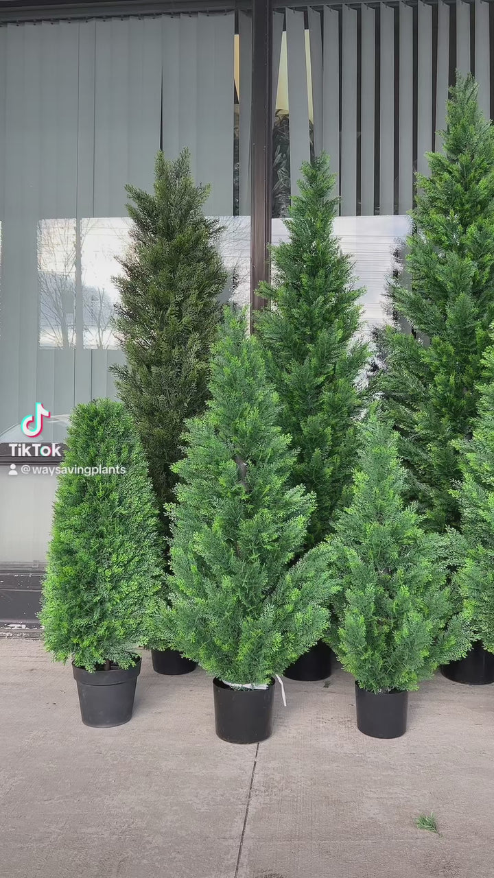 Artificial cedar tree with UV resistance -6’