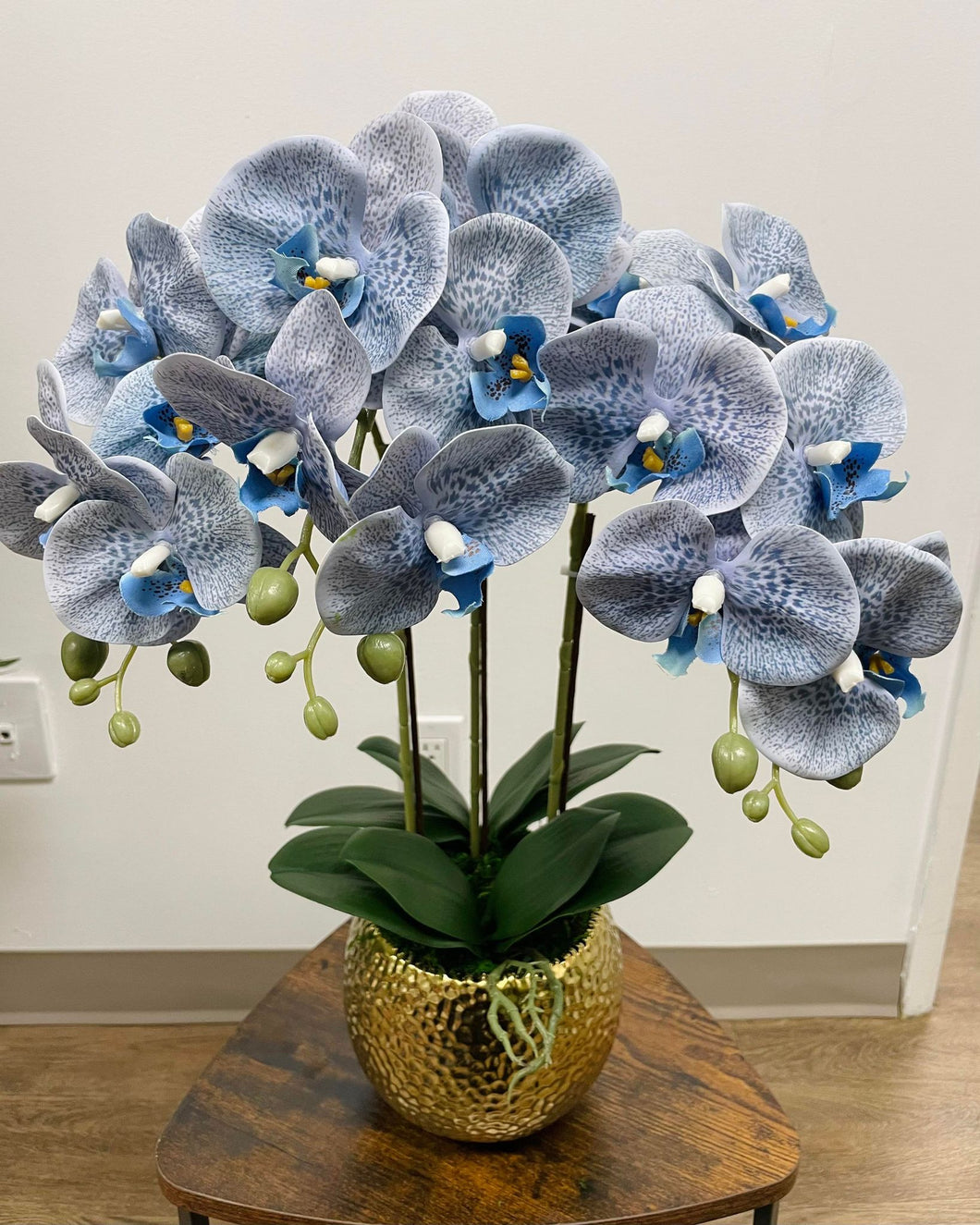 Orchidée Artificielle - Bleu avec Vase Or