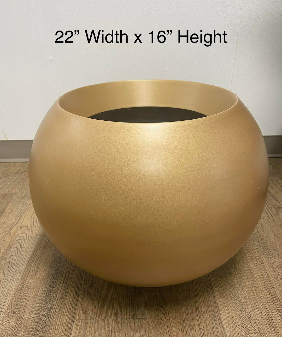 Fiberglass Golden Pot - (22" W x 16" H)